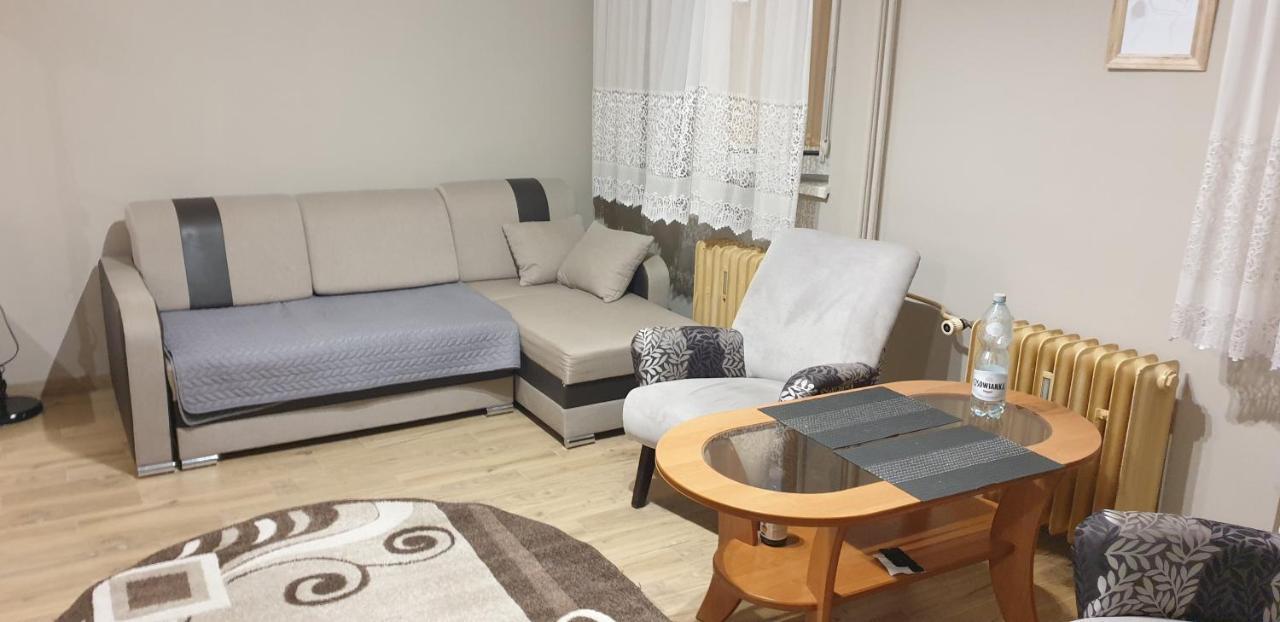 Kawalerka W Bloku, Blisko Parku Przemyslowego W Bydgoszczy Apartment
