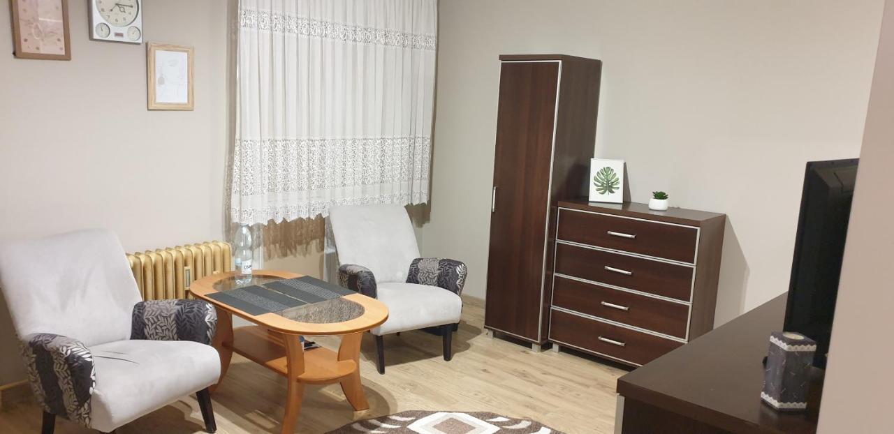 Apartment Kawalerka W Bloku, Blisko Parku Przemyslowego W Bydgoszczy